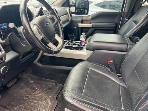 White Platinum Metallic Tri-Coat 2019 Ford F-350 Lariat