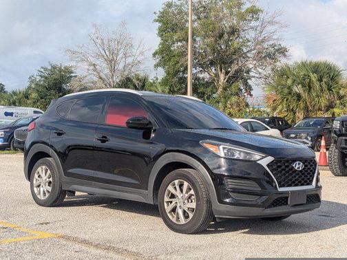 Black Noir Pearl 2021 Hyundai TUCSON Value