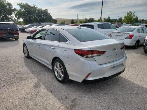 2018 Hyundai SONATA SEL