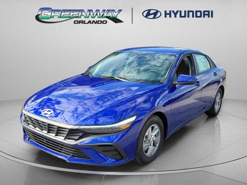 2025 Hyundai ELANTRA SE