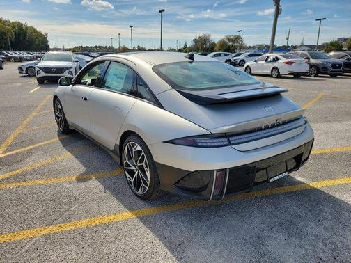 2025 Hyundai IONIQ 6 Limited