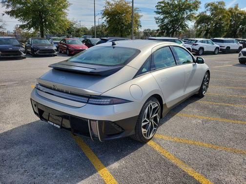 2025 Hyundai IONIQ 6 Limited