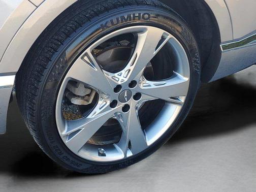 2022 Genesis GV80 2.5T