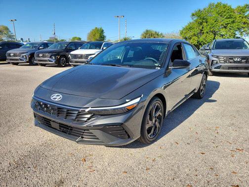 2026 Hyundai ELANTRA Sport