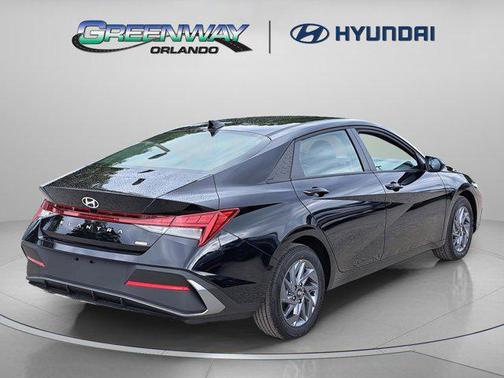 2025 Hyundai ELANTRA HEV Blue