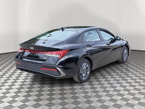 2025 Hyundai ELANTRA HEV Blue