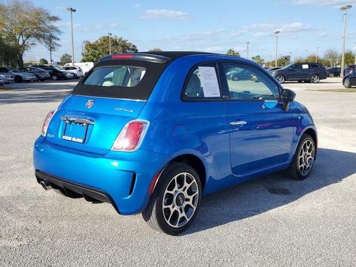 Photo 5 of 31 of 2019 FIAT 500C Pop