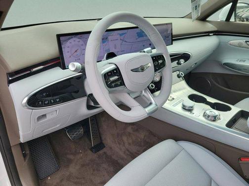 2026 Genesis Electrified GV70 Standard