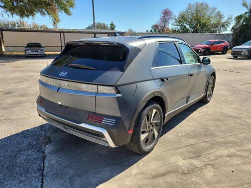 2025 Hyundai IONIQ 5 SEL