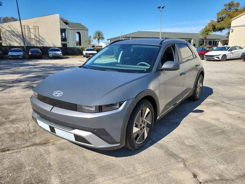 2025 Hyundai IONIQ 5 SEL