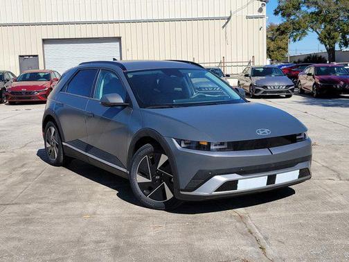 2025 Hyundai IONIQ 5 SEL