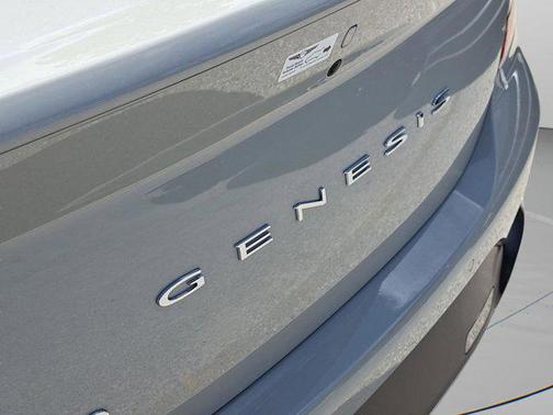 2026 Genesis G70 2.5T RWD Prestige