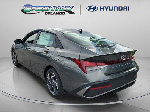 2025 Hyundai ELANTRA Sport