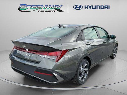 2025 Hyundai ELANTRA Sport