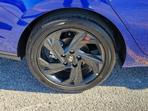 2026 Hyundai ELANTRA Sport