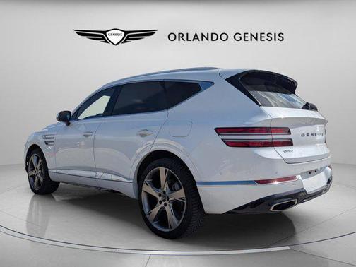 Uyuni White 2023 Genesis GV80 2.5T