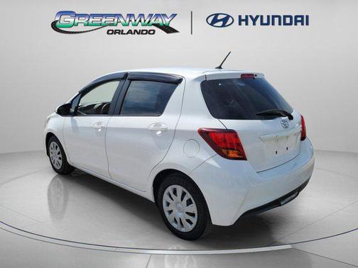 2017 Toyota Yaris L