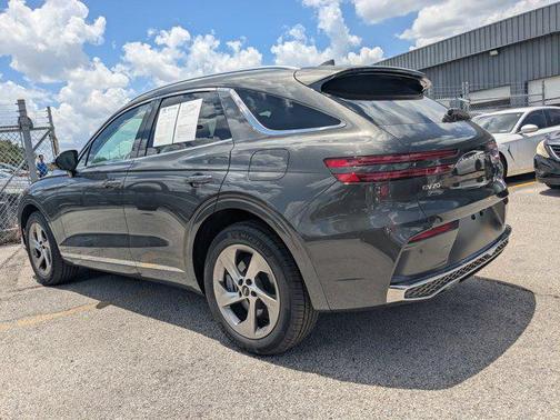 Makalu Gray 2026 Genesis GV70 2.5T