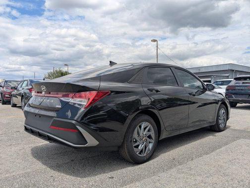 Abyss Black 2026 Hyundai ELANTRA HEV Blue