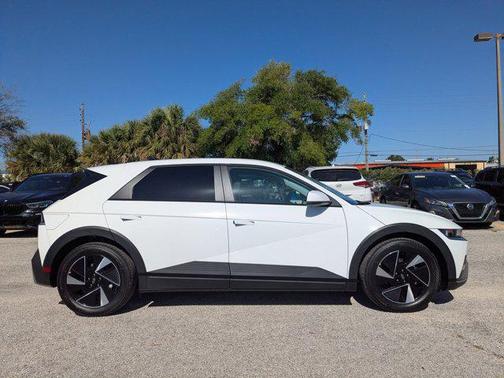 Atlas White 2026 Hyundai IONIQ 5 SEL