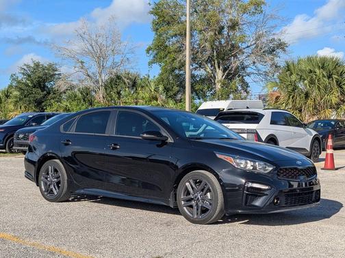 Aurora Black 2021 Kia Forte GT-Line
