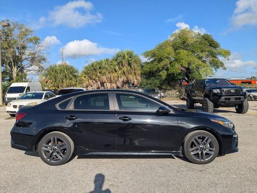 Aurora Black 2021 Kia Forte GT-Line