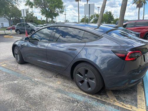 Midnight Silver Metallic 2023 Tesla Model 3 Standard Range