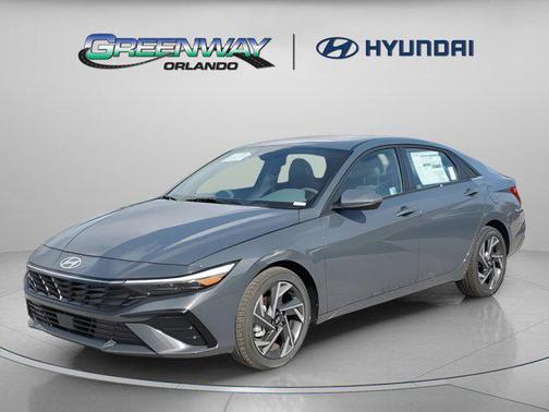 2025 Hyundai ELANTRA SEL