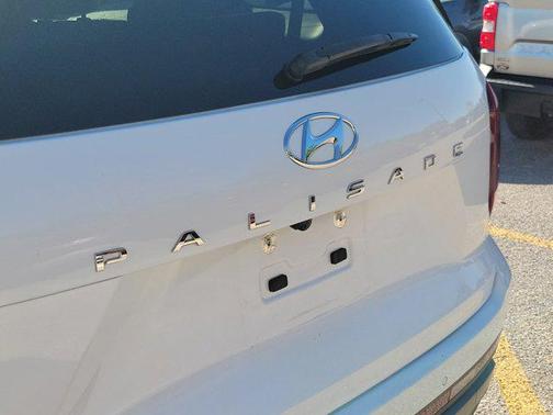 2023 Hyundai PALISADE SE