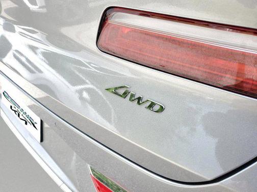 2025 Genesis GV80 2.5T