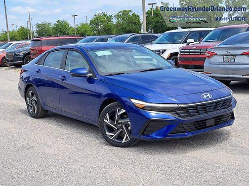 2025 Hyundai ELANTRA Limited