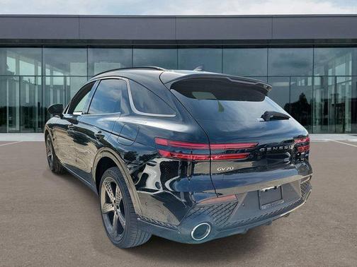 2025 Genesis GV70 2.5T AWD
