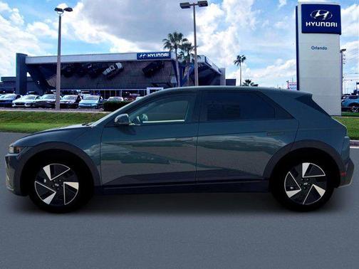 Digital Teal 2026 Hyundai IONIQ 5 SE