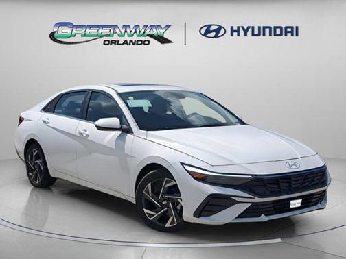 2025 Hyundai ELANTRA SEL