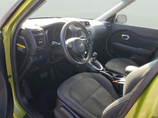 Alien II 2014 Kia Soul Base
