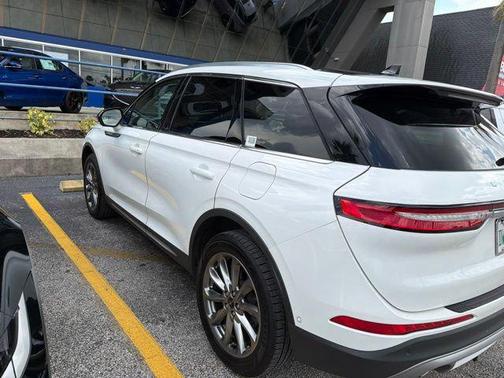 Pristine White 2020 Lincoln Corsair Standard