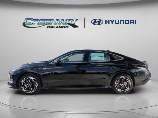Abyss Black 2026 Hyundai SONATA SEL
