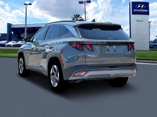 Hampton Gray 2026 Hyundai TUCSON SEL