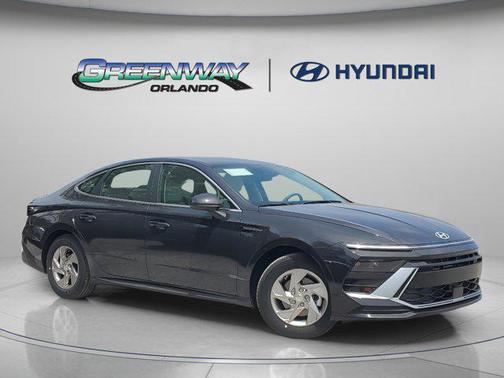 2025 Hyundai SONATA SE