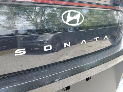 2025 Hyundai SONATA SE