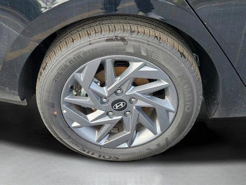 2025 Hyundai ELANTRA HEV Blue