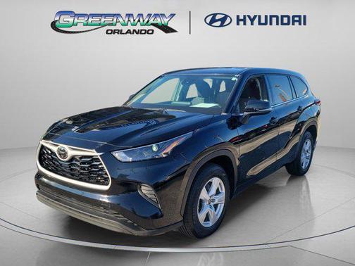 2022 Toyota Highlander L