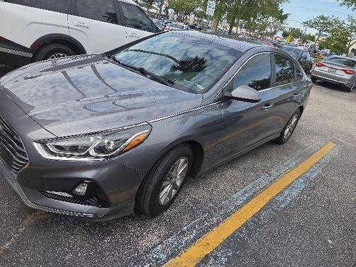 Machine Gray 2019 Hyundai SONATA SE