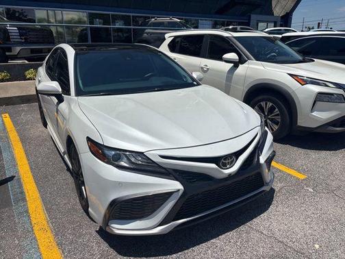Wind Chill Pearl 2021 Toyota Camry XSE