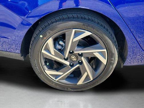 2026 Hyundai ELANTRA Sport