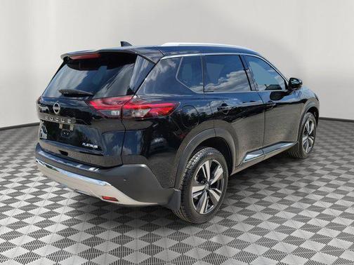 2022 Nissan Rogue Platinum