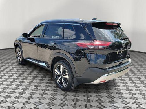 2022 Nissan Rogue Platinum