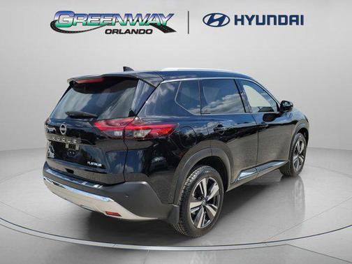2022 Nissan Rogue Platinum