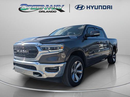 Granite Crystal Metallic Clearcoat 2019 RAM 1500 Limited