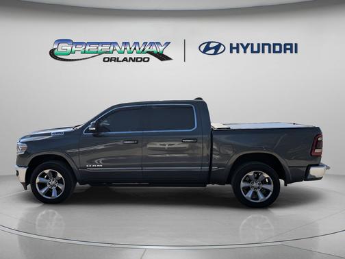 Granite Crystal Metallic Clearcoat 2019 RAM 1500 Limited